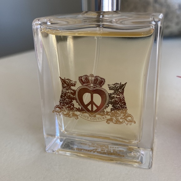 Juicy Couture Peace & Love perfume - Picture 5 of 7